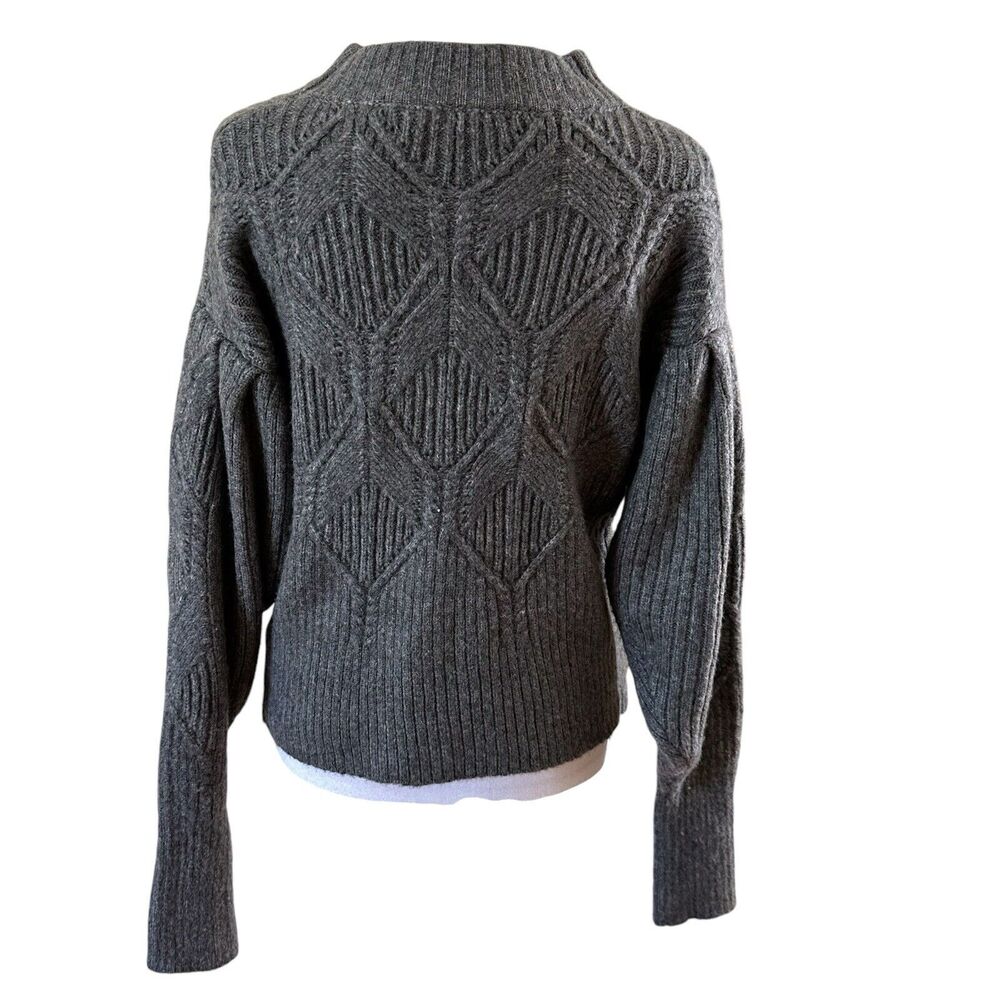 ASTR The Label Women’s Grey Wool Blend Bat Sleeves Sweater Size M - Picture 3 of 7